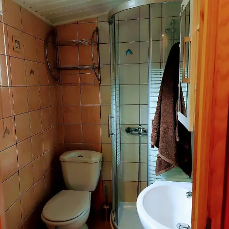Domek Letniskowy Na Kaszubach * Golubie